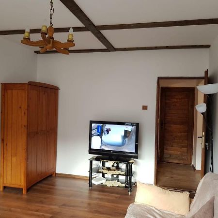 Apartment Straja Lupeni  Екстериор снимка