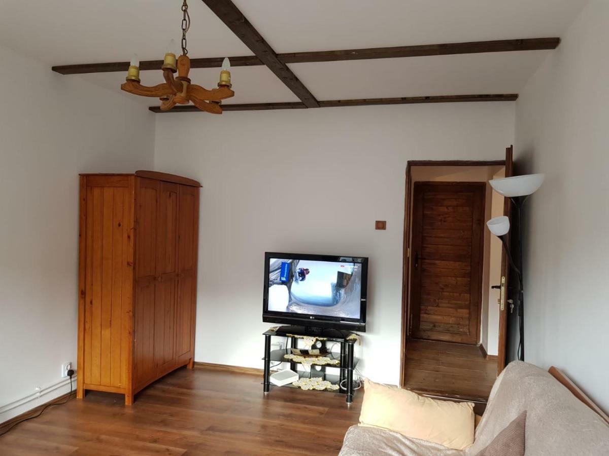 Apartment Straja Lupeni  Екстериор снимка